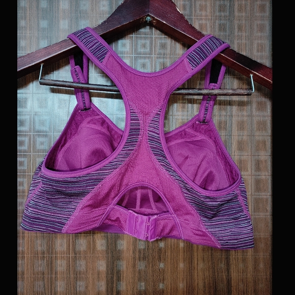 Purple Sports Bra (unused) 💜 - Picture 4 of 9